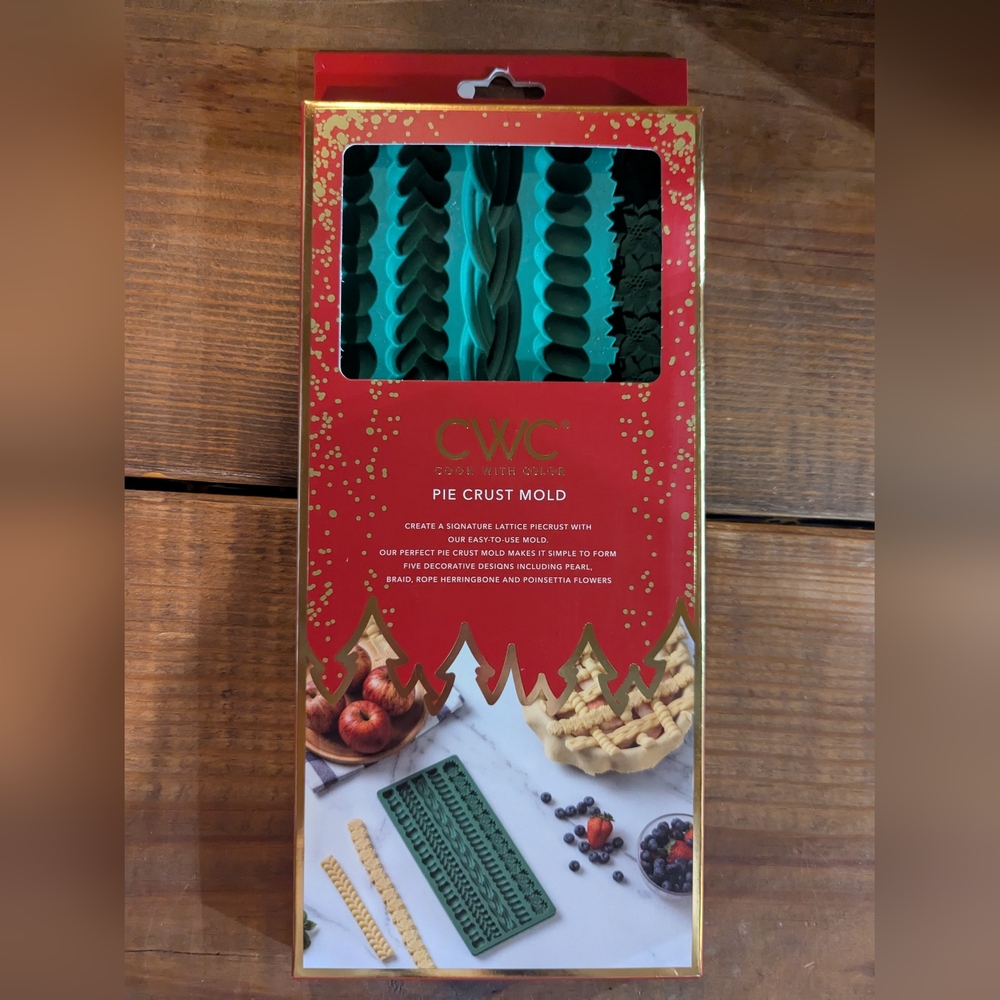 CWC Pie Molds, New In Box, Has‎ 5 Different Molds